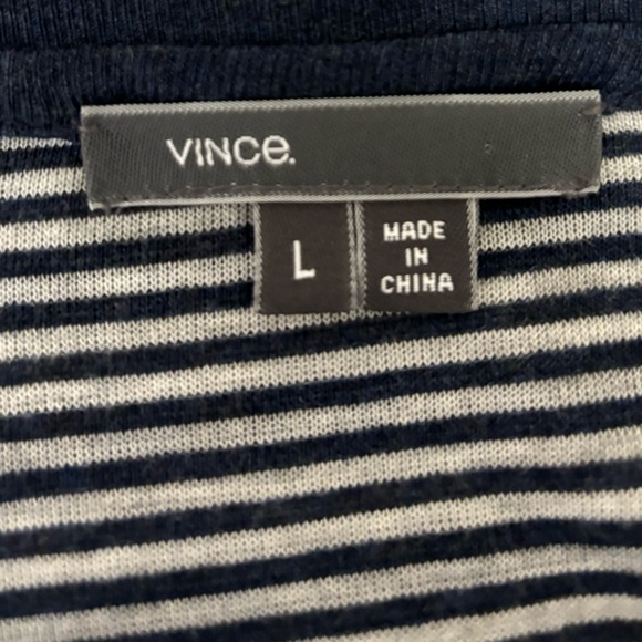 Vince Women's Blue/White Striped Long Sleeve Boat Neck Top Size L - Picture 6 of 7